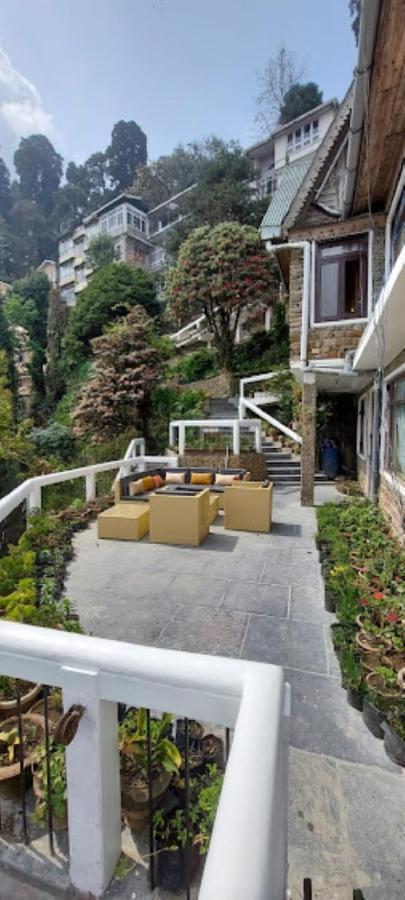 The English Cottage Darjeeling 다르질링 외부 사진